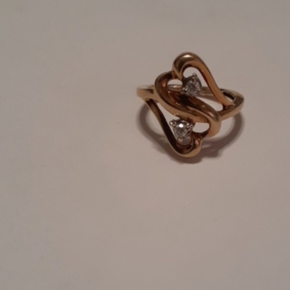 Elegant Gold Ring with Diamond Accents size 2.75 - Picture 4 of 4